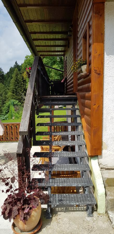 Penzion Pr' Betel Jesenice Exterior photo